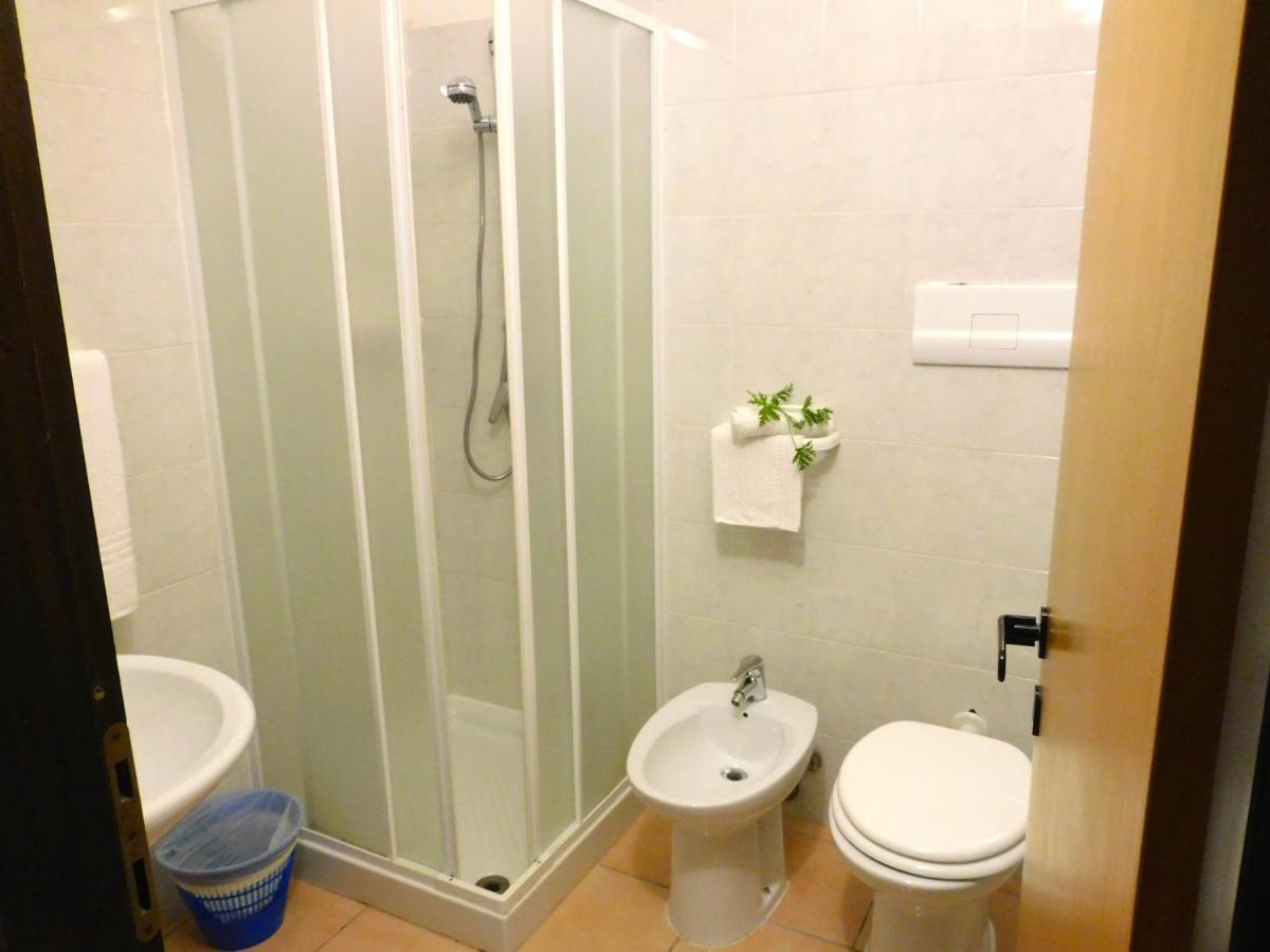 Residence La Pineta Будони Екстериор снимка