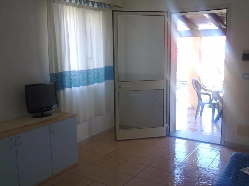 Residence La Pineta Будони Екстериор снимка